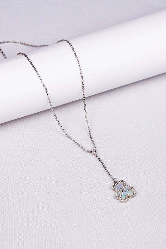 Elegant Clover Pendant Necklace in 925 Sterling Silver